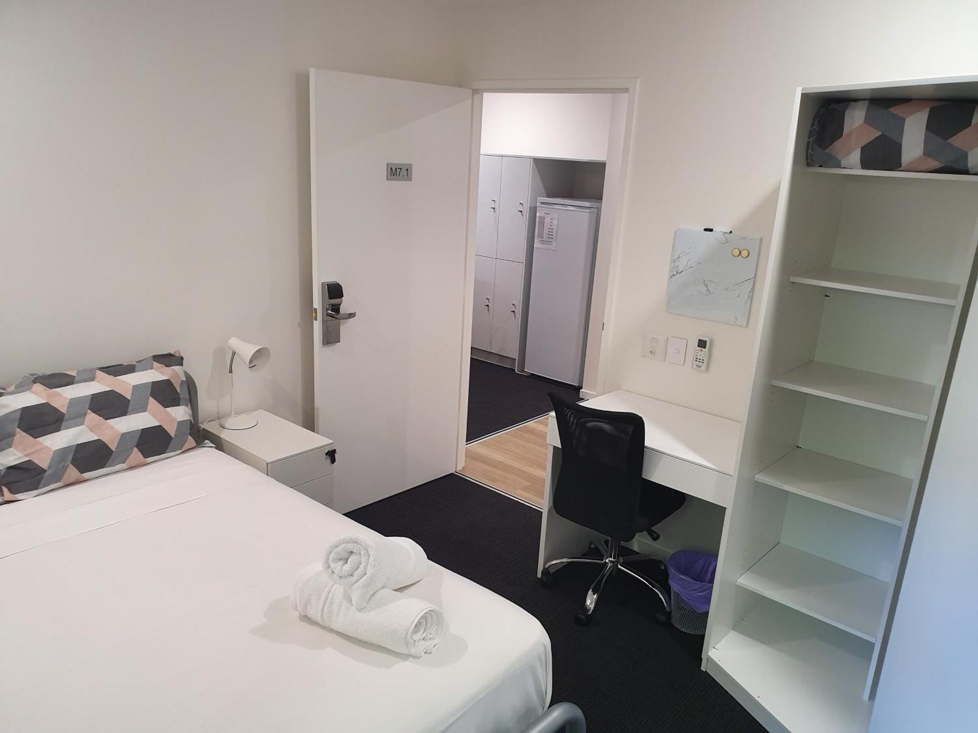 Хостел Mihaven Shared Living - Pembroke St Кэрнс Экстерьер фото
