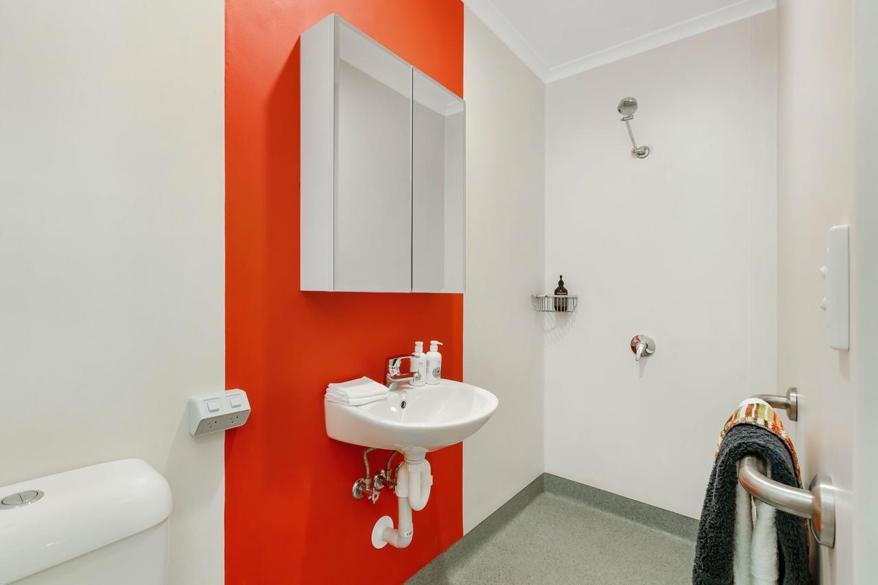 Хостел Mihaven Shared Living - Pembroke St Кэрнс Экстерьер фото